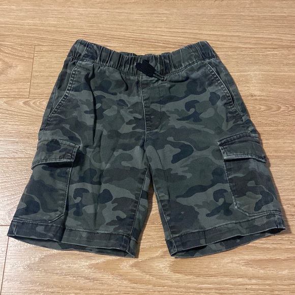 Boys camo cargo short - Medium - Picture 1 of 5